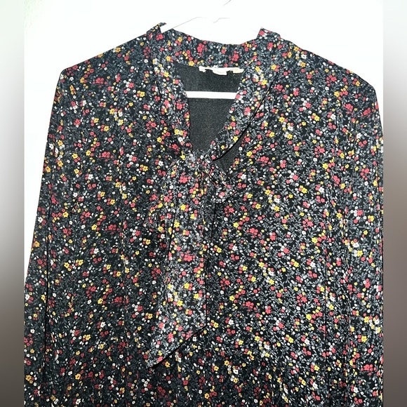 Threads & States Black Floral Long Sleeve Maxi Dress - Picture 2 of 9